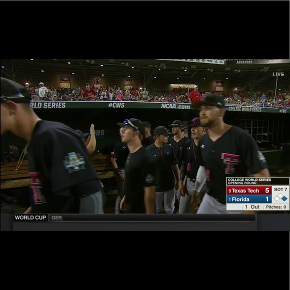 Meet your Posher, Leslie - Picture 2 of 6